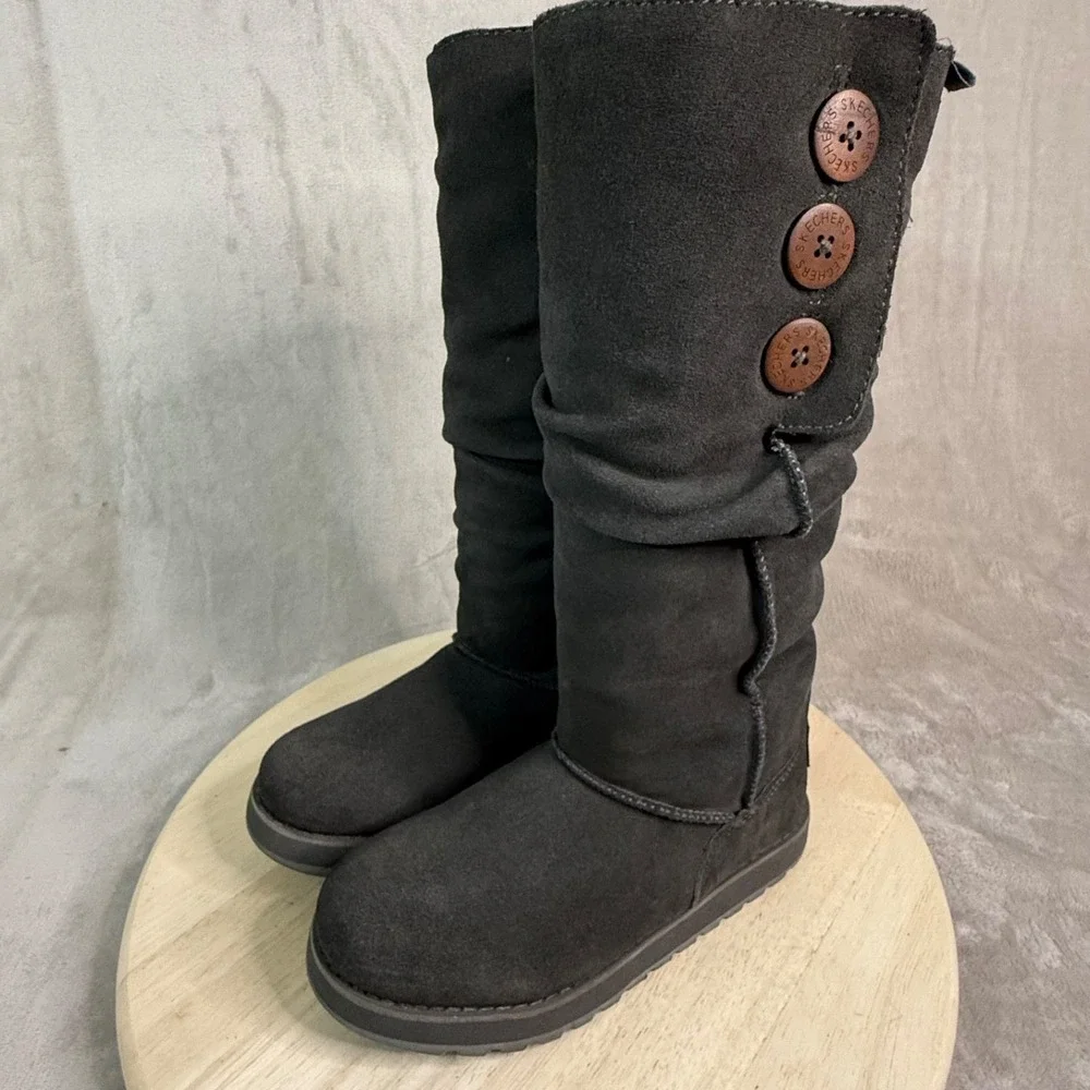 SKECHERS Women's Boots Sz 5 Suede Keepsakes Freezing Point Slouch Faux Fur Shoes